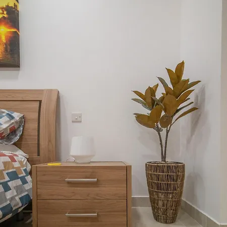 דירה Bright And Spacious 3 Bedroom With Terrace And Shared Pool Gz-mave1-1 Marsalforn