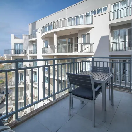 Bright And Spacious 3 Bedroom With Terrace And Shared Pool Gz-mave1-1 * Марсалфорн